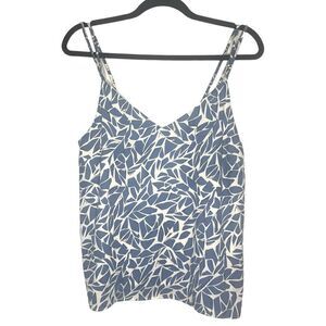 GILLI‎ Strappy V-Neck Tank Top - Women’s M